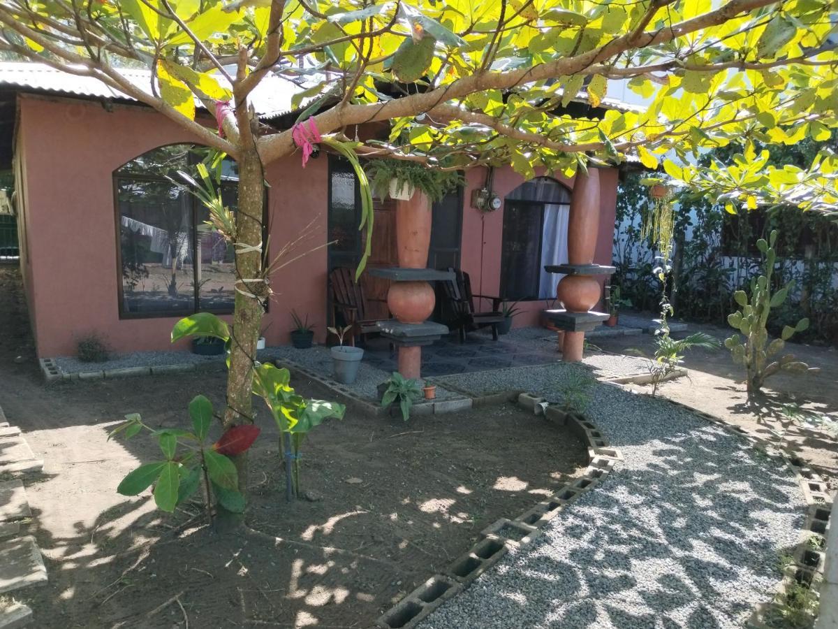 Micheck Beach House ตอร์ตูเกโร ภายนอก รูปภาพ